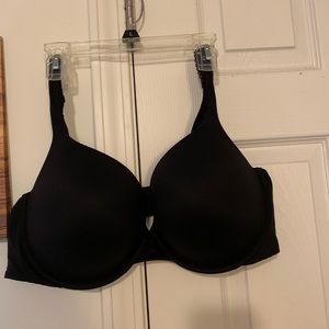 Victoria’s Secret perfect shape bra 40D
